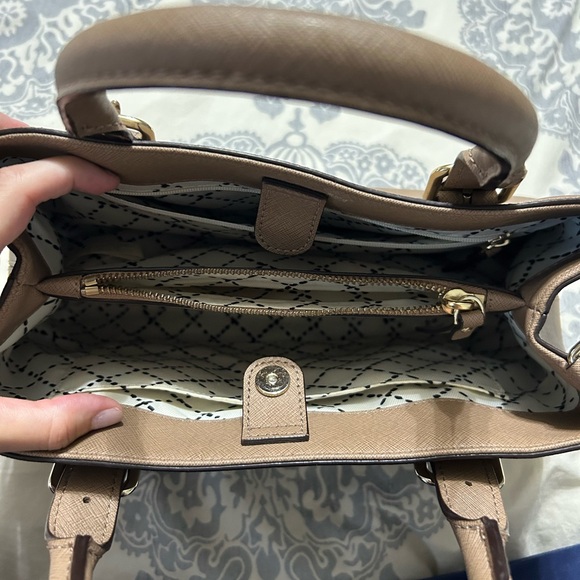 Kate Spade purse - Picture 4 of 4